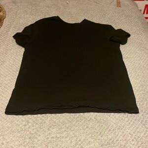 H&M tee
